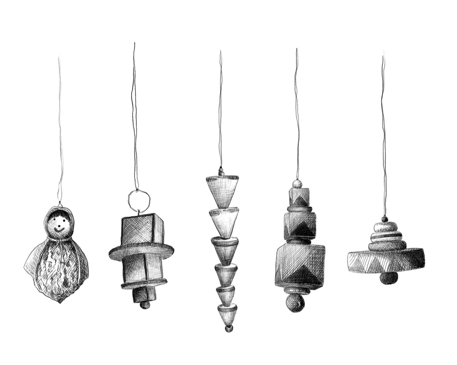 Bleistiftzeichnung von fünf hängenden Christbaumschmuck-Figuren aus Holz